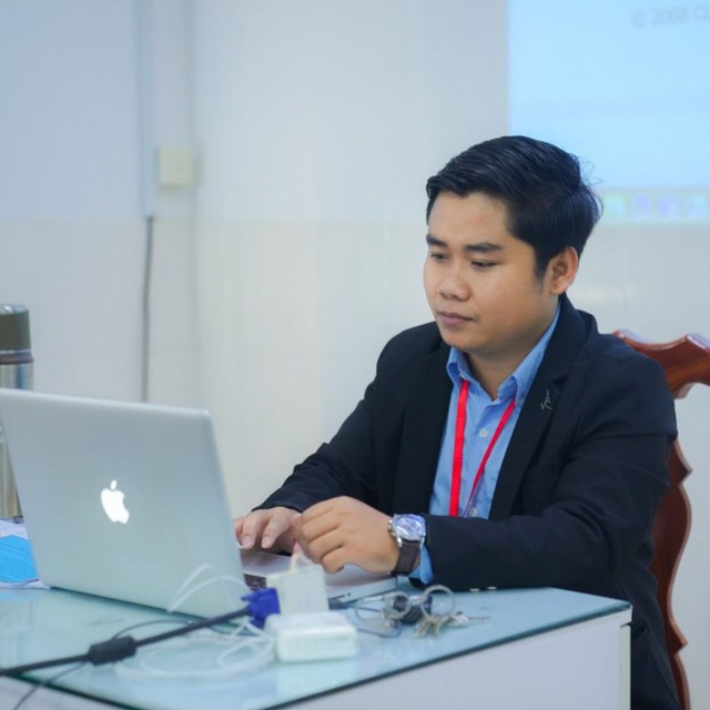 Mr.Nhanh Nhim